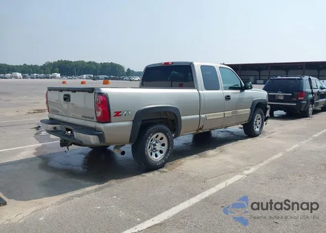 2003 Chevrolet Silverado 1500 Lt z USA, uszkodzony, nr VIN 2GCEK19T231247452